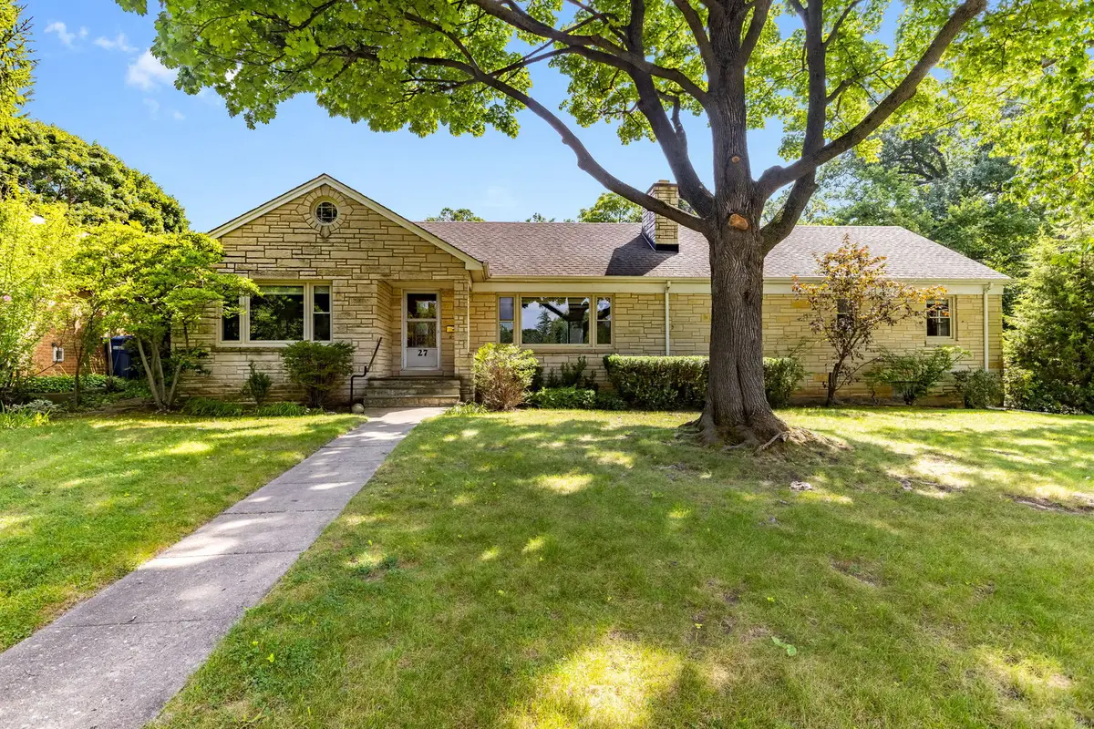 27 Pleasant Avenue, Highwood, IL 60040 - #1