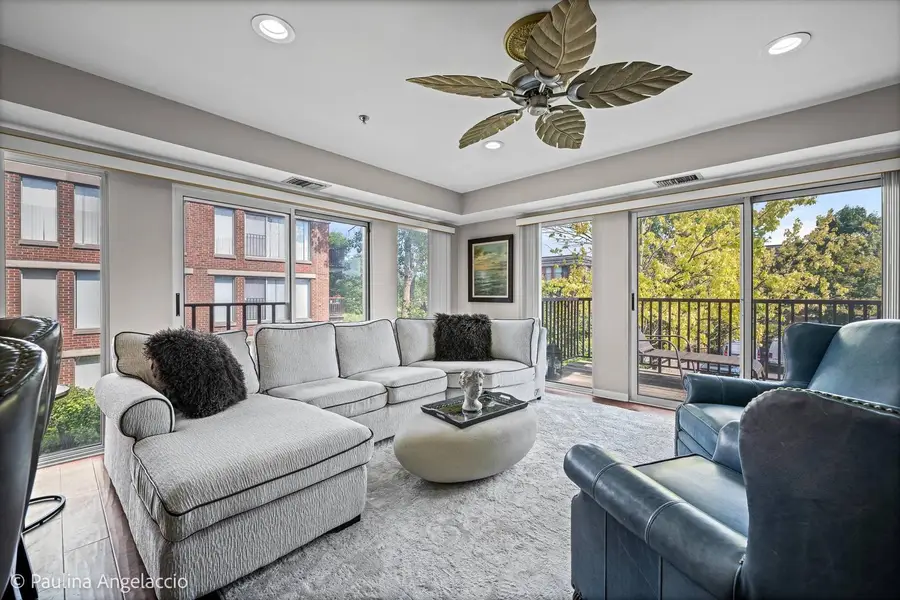 412 Kelburn Road #212, Deerfield, IL 60015 - #3