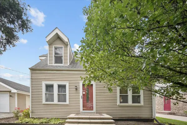 2158 Elmira Avenue, Des Plaines, IL 60018