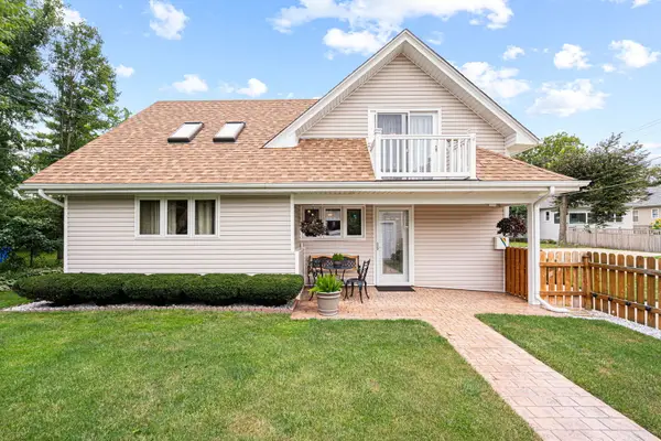 3900 Custer Avenue, Brookfield, IL 60513