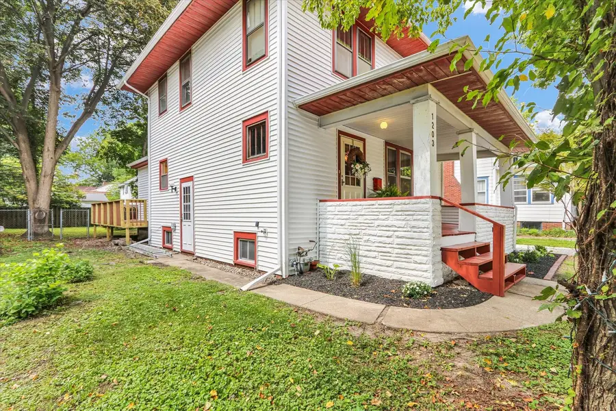 1203 S Race Street, Urbana, IL 61801 - #3