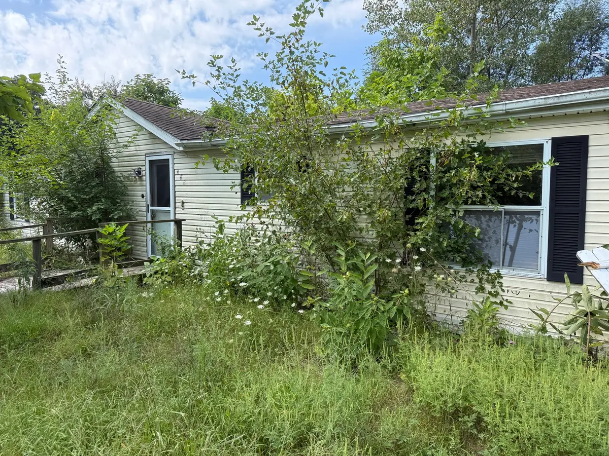 125 S Bower Road, Beaverville, IL 60912 - #1
