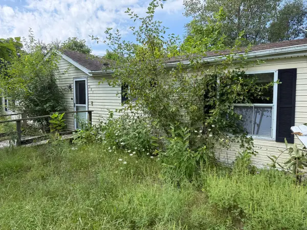 125 S Bower Road, Beaverville, IL 60912