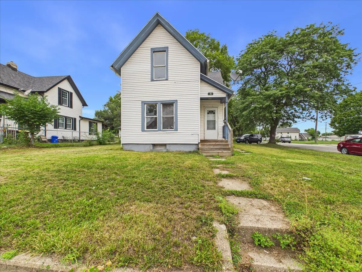 701 Montague Street, Rockford, IL 61102 - #1