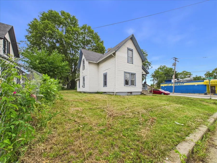 701 Montague Street, Rockford, IL 61102 - #3