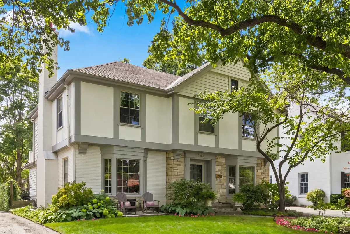 2205 Thornwood Avenue, Wilmette, IL 60091 - #1