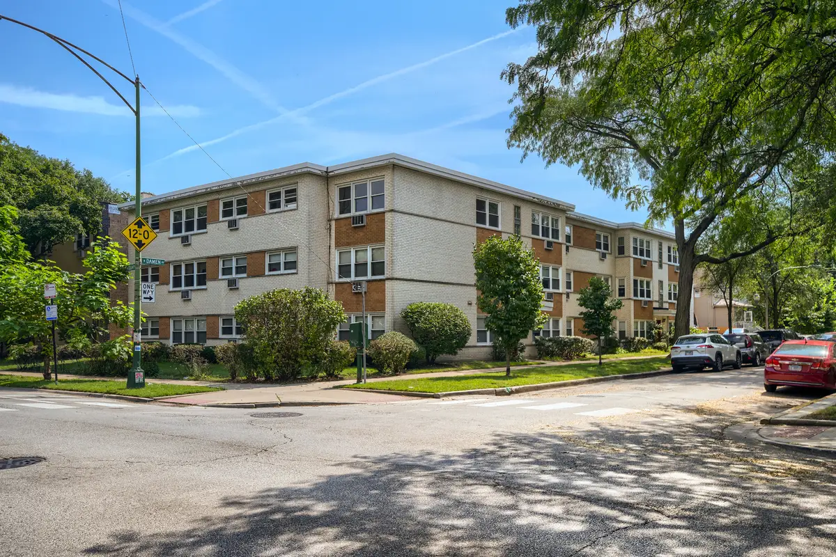 7133 N Damen Avenue #3D, Chicago, IL 60645 - #1