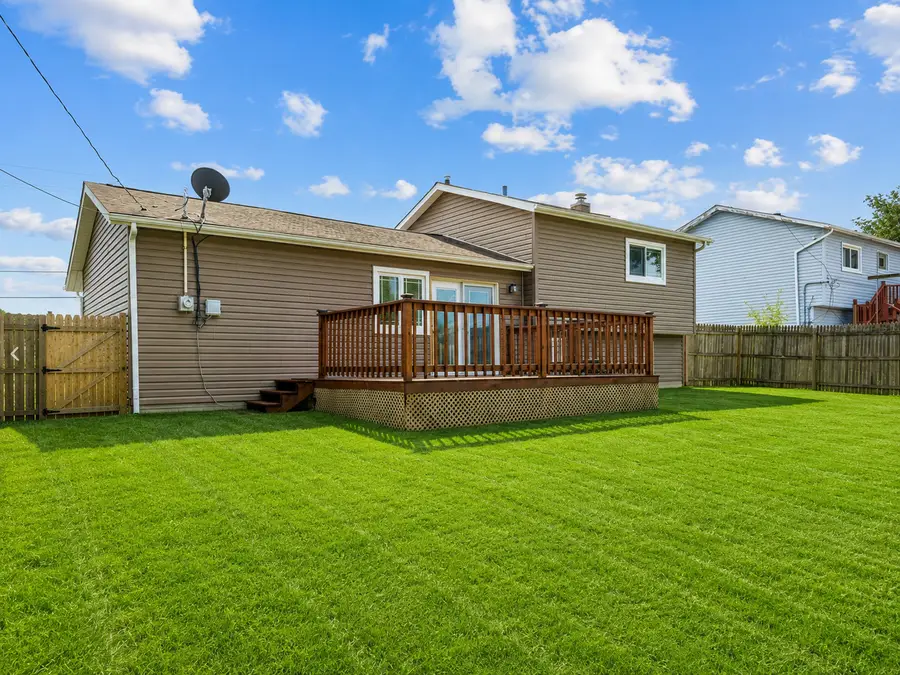 206 E Briarcliff Road, Bolingbrook, IL 60440 - #3