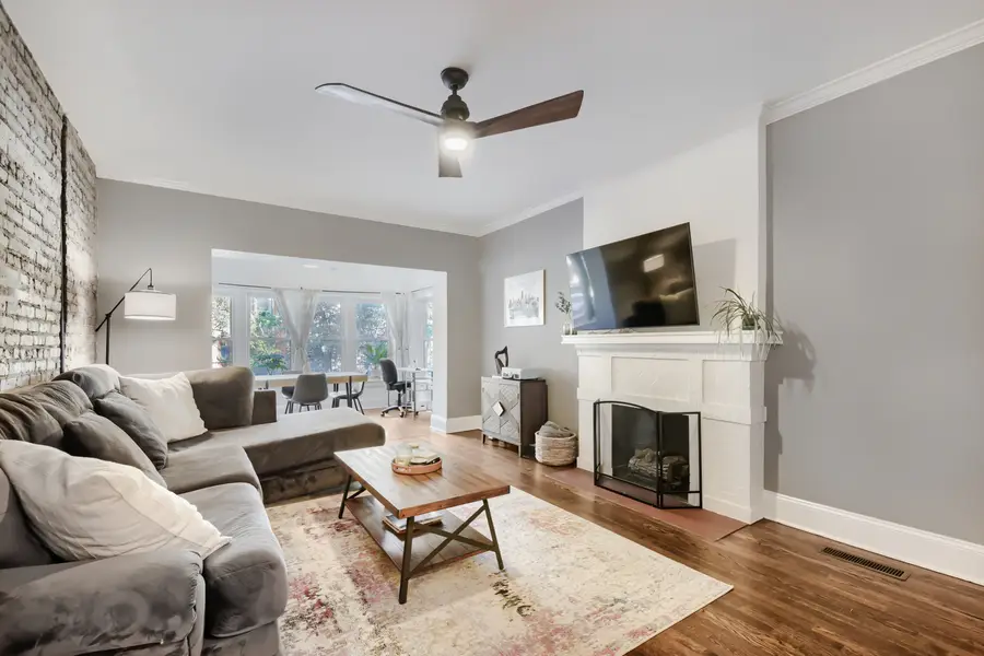 5204 N Glenwood Avenue #1, Chicago, IL 60640 - #3