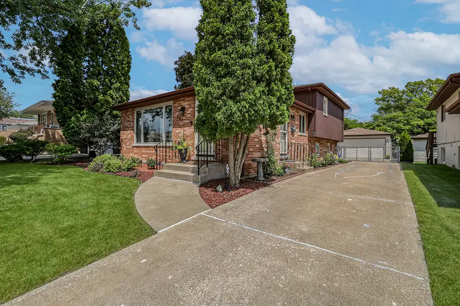 707 Houston Street, Lemont, IL 60439 - #2