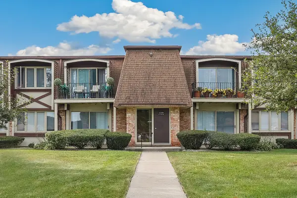 5709 Park Place #F2, Crestwood, IL 60418
