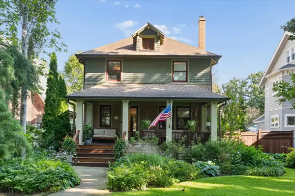 1116 Elmwood Avenue, Wilmette, IL 60091