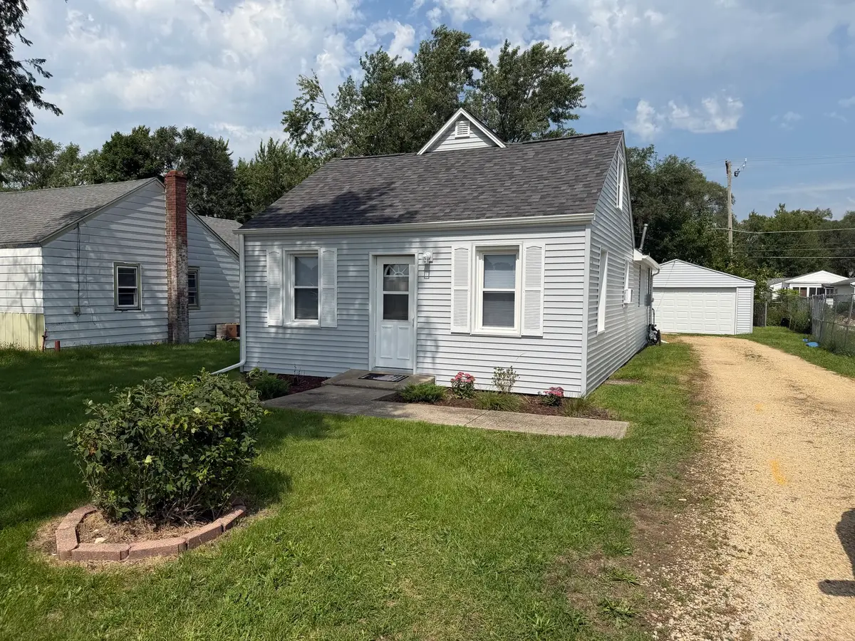 918 Windsor Road, Loves Park, IL 61111 - #1