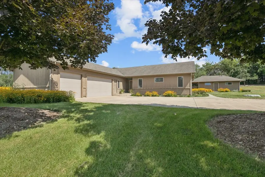 27175 N Gilmer Road, Mundelein, IL 60060 - #2