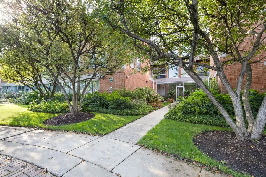 1925 Lake Avenue #316, Wilmette, IL 60091 - #2