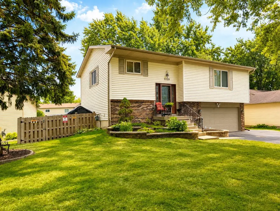 1129 Bramble Avenue, Bolingbrook, IL 60490 - #2