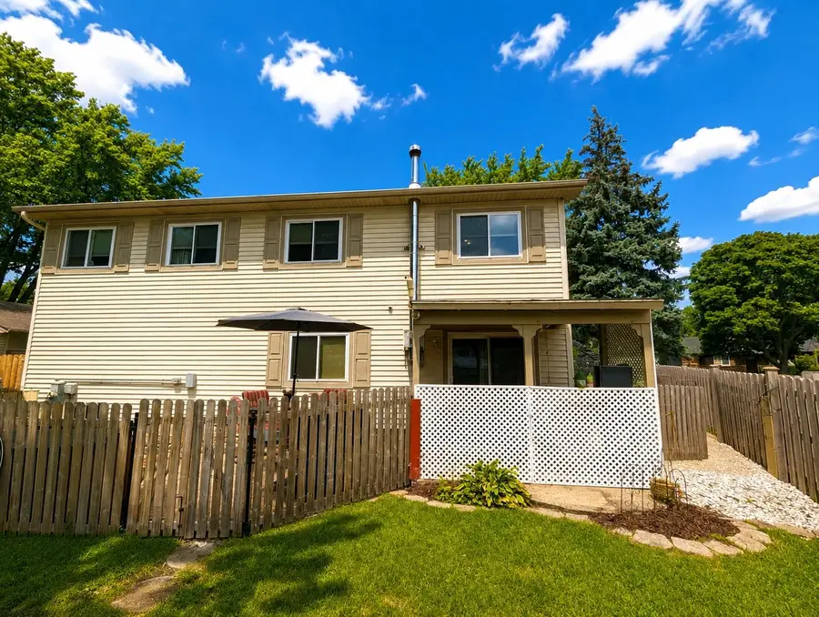 1129 Bramble Avenue, Bolingbrook, IL 60490 - #3