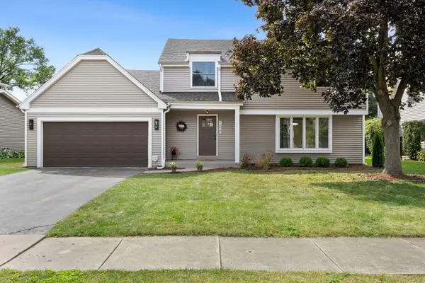 1620 Hemstock Avenue, Wheaton, IL 60189