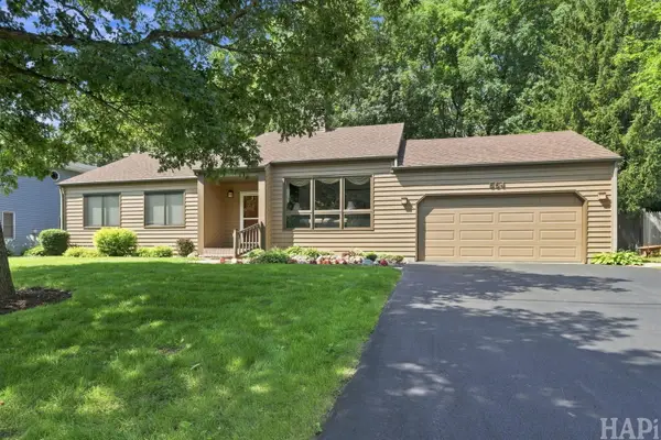 564 Wilson Avenue, Park City, IL 60085