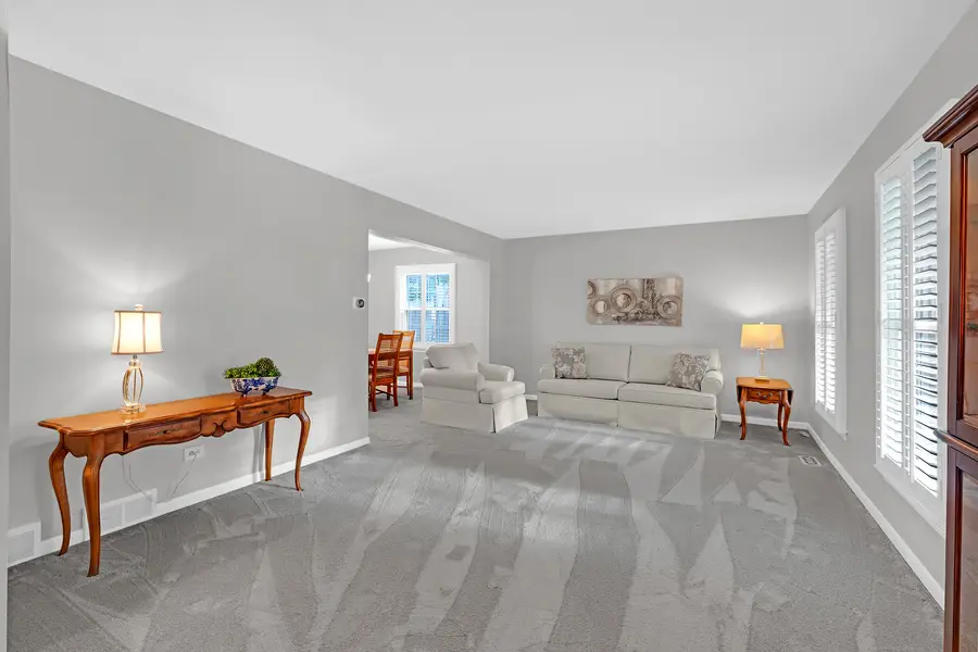 1153 S Fairview Avenue, Lombard, IL 60148 - #3