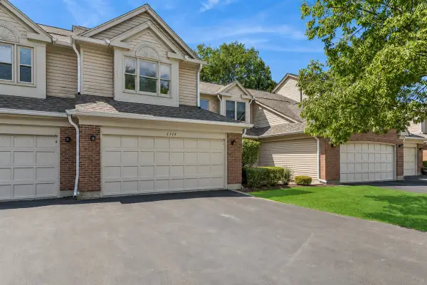 1315 Cheswick Court, Wheeling, IL 60090