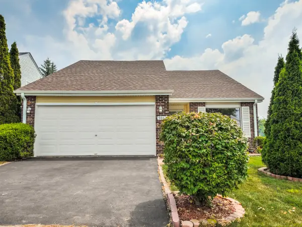 7061 Yorkshire Drive, Woodridge, IL 60517