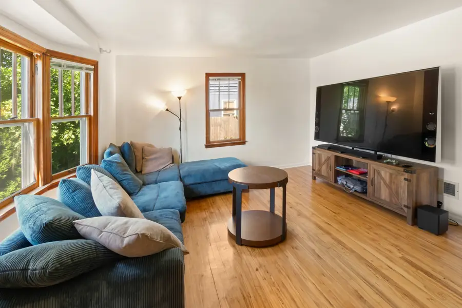 19 Arlington Lane, Fox Lake, IL 60020 - #3