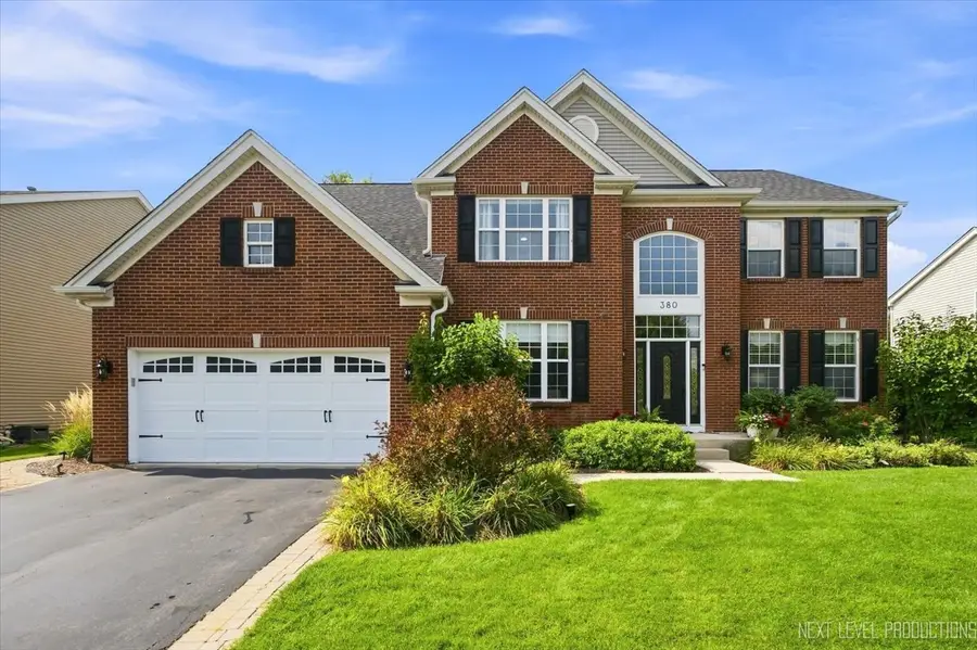 380 Thornwood Way, South Elgin, IL 60177 - #2