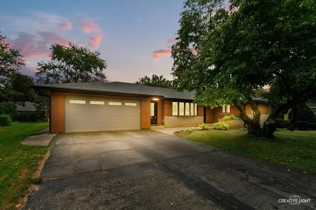 390 Lra Drive, Aurora, IL 60506 - #1