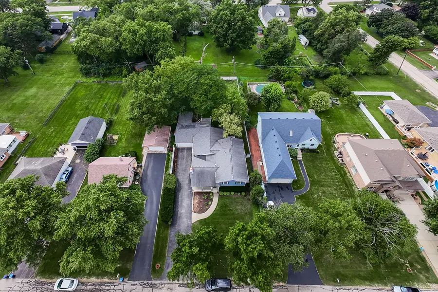 6914 Brookbank Road, Darien, IL 60561 - #3