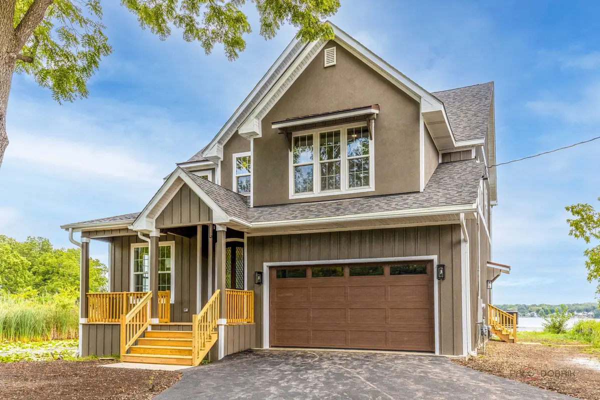 807 Lakeview Drive, Round Lake, IL 60073 - #1