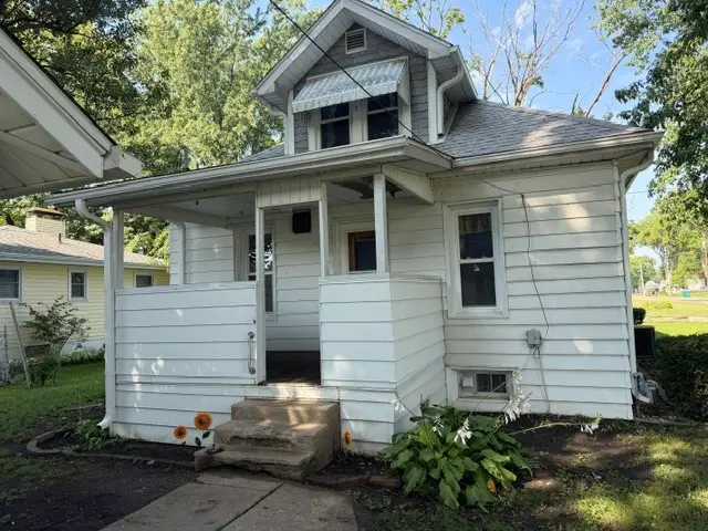 601 9th Avenue, Rock Falls, IL 61071 - #3