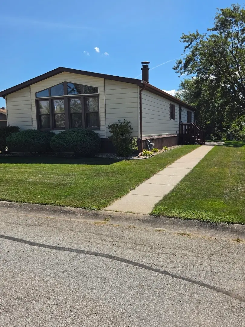 151 Flamingo Drive #151Flam, Beecher, IL 60401 - #2