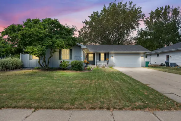 1301 Larson Street, Sycamore, IL 60178