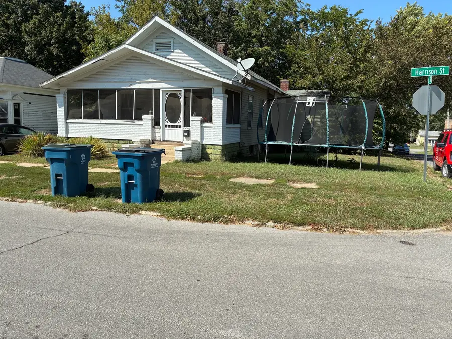 600 Harrison Street, Mount Vernon, IL 62864 - #2