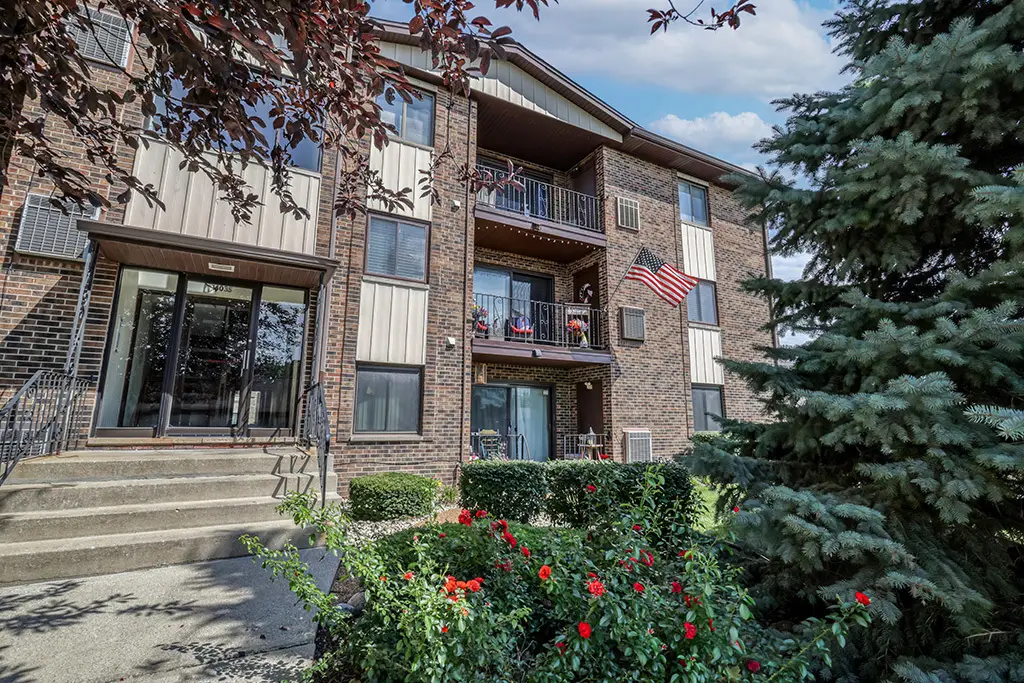 14035 Laramie Avenue #409, Crestwood, IL 60418 - #1