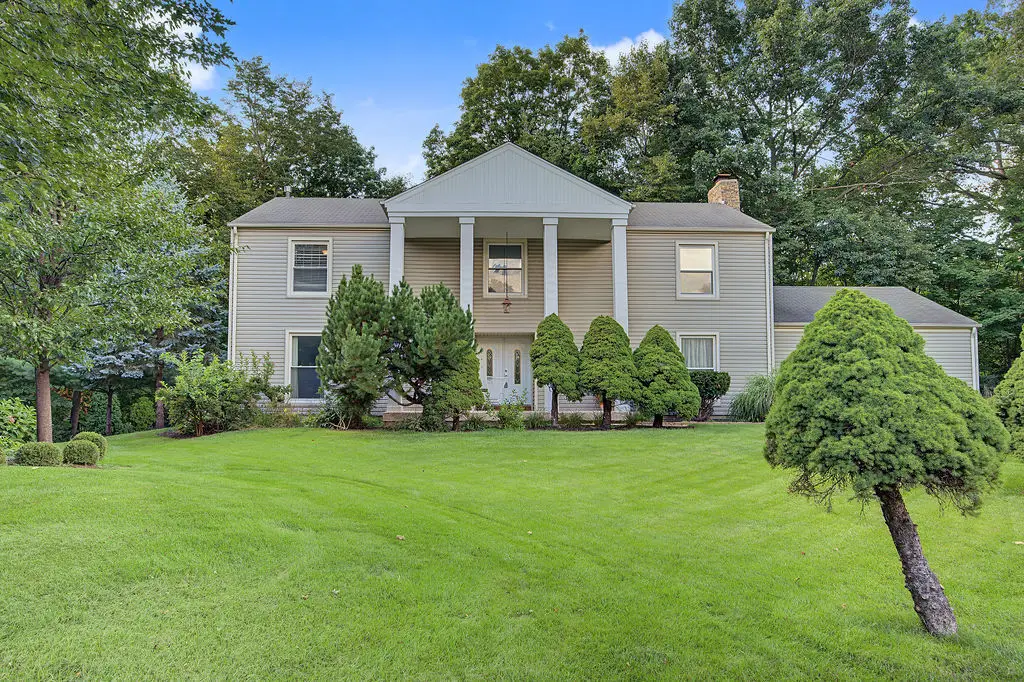 6 Dogwood Road, Rolling Meadows, IL 60008 - #1