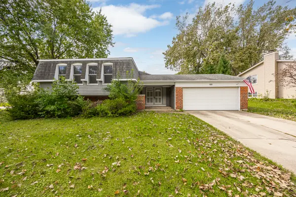 661 Banbury Way, Bolingbrook, IL 60440