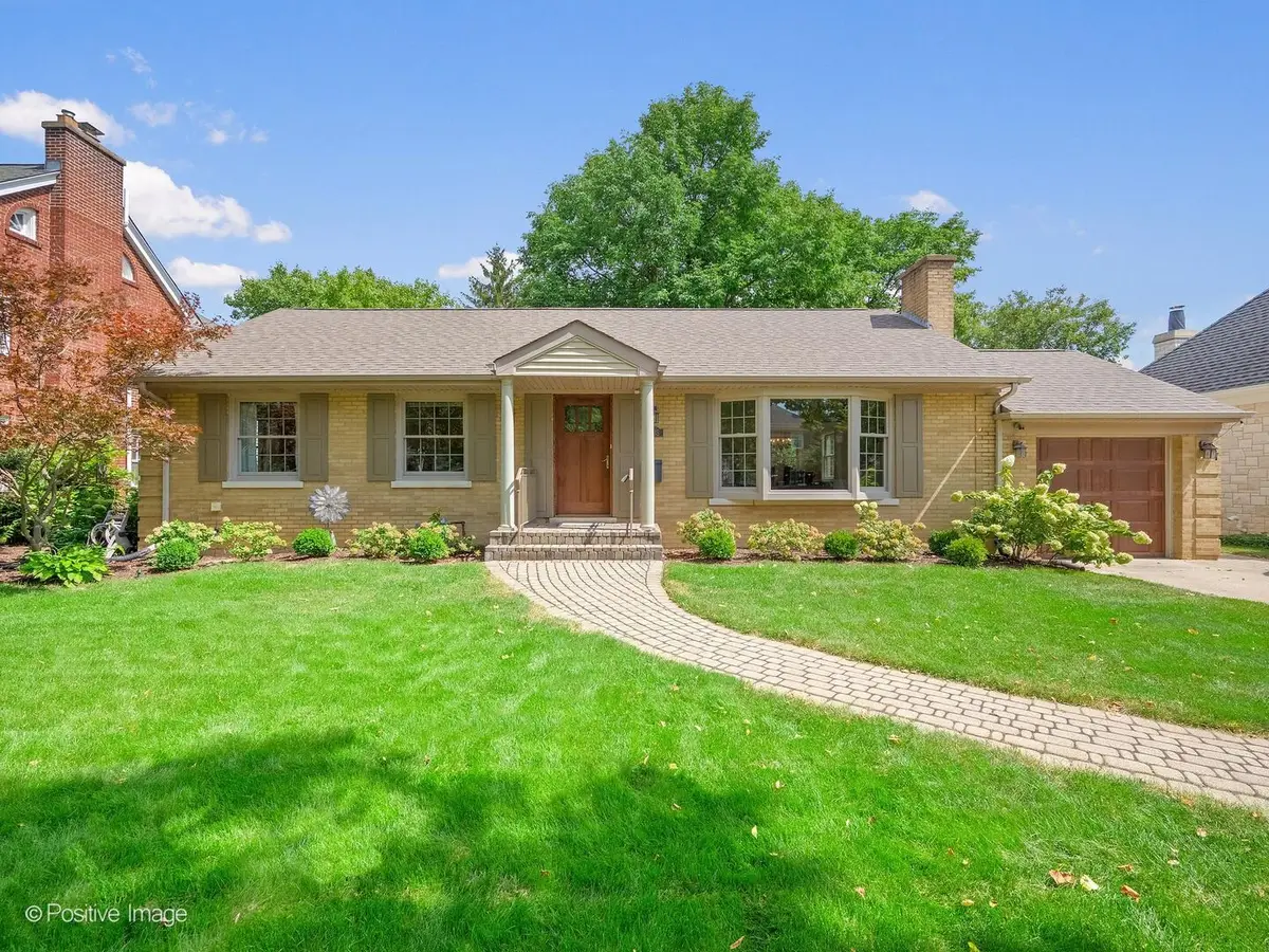 533 S Spring Avenue, La Grange, IL 60525 - #1