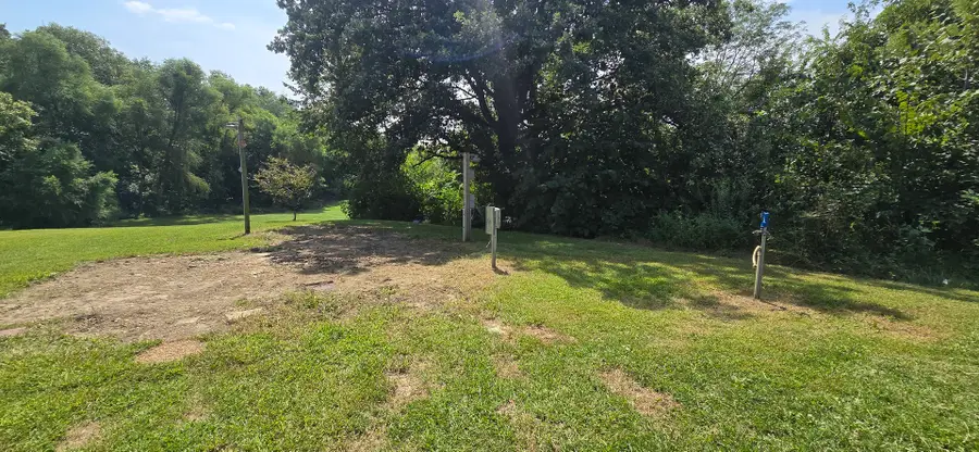 2685 Illinois Hwy 9, Blandinsville, IL 61420 - #2