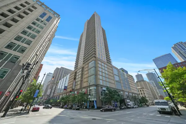 545 N Dearborn Street #2607, Chicago, IL 60654