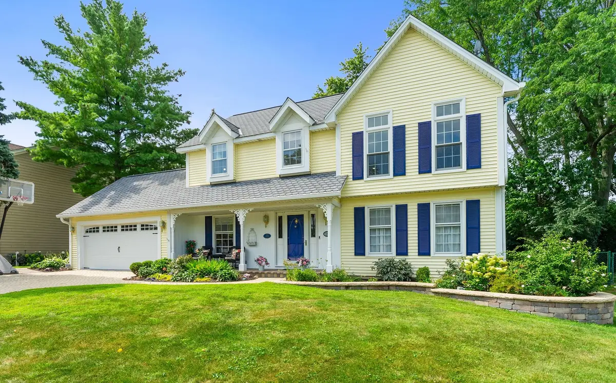 174 S Montclair Avenue, Glen Ellyn, IL 60137 - #1