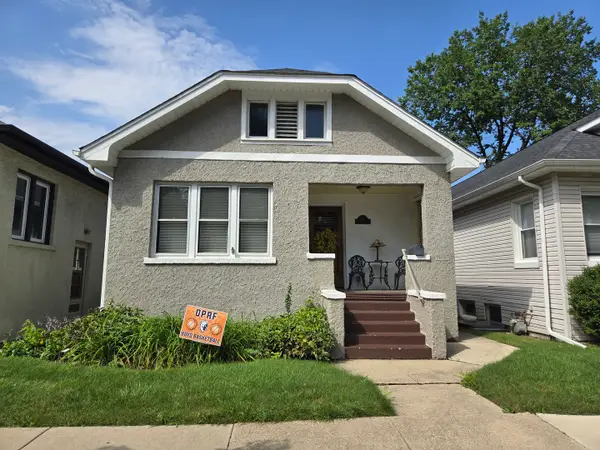1157 S Ridgeland Avenue, Oak Park, IL 60304