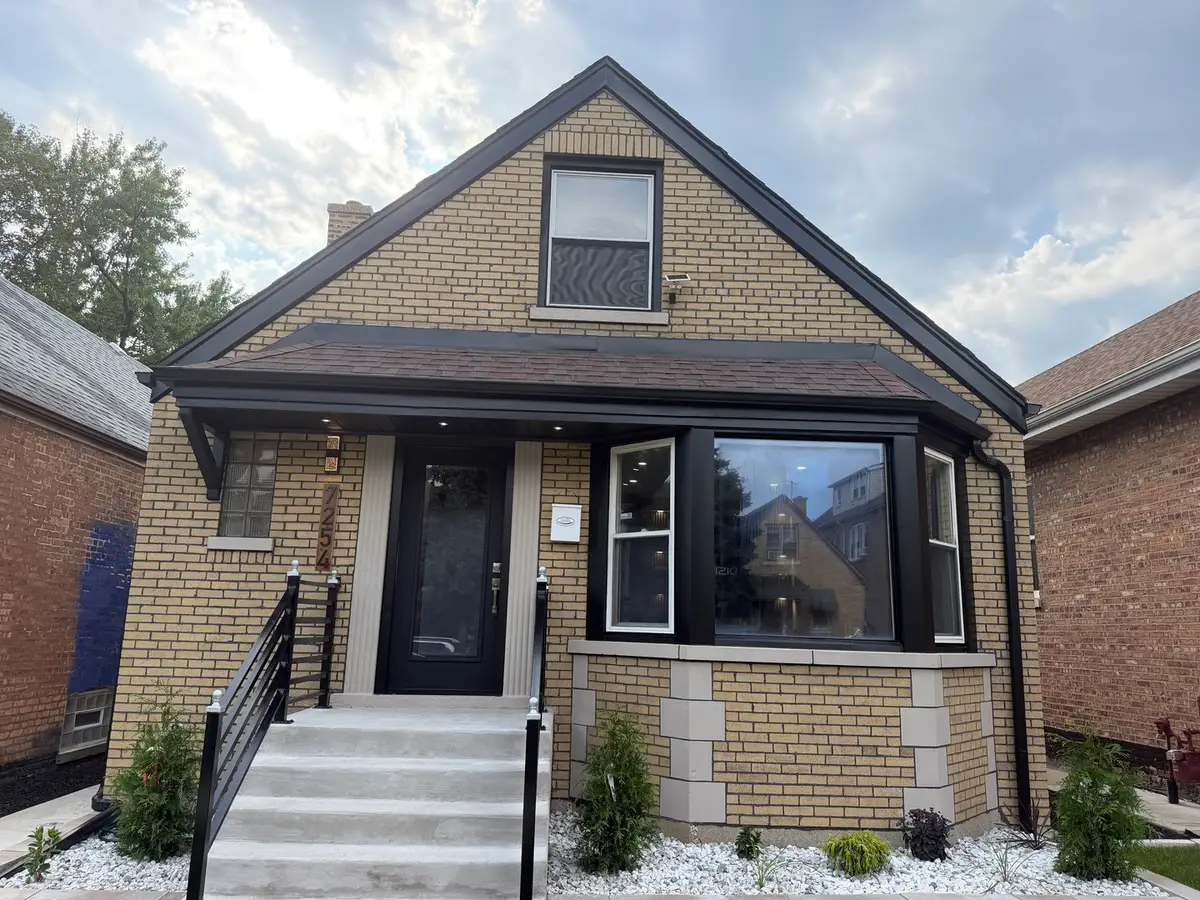 7254 S Talman Avenue, Chicago, IL 60629 - #1