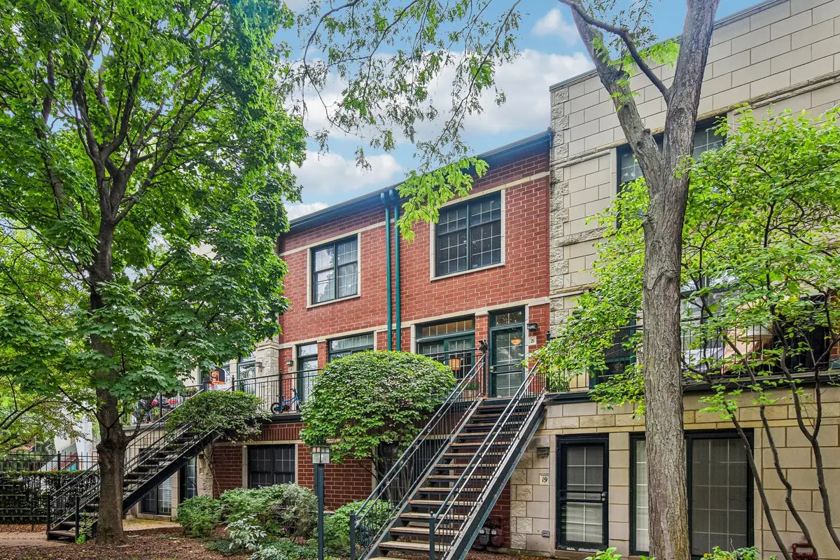 1813 S Clark Street #21, Chicago, IL 60616 - #1