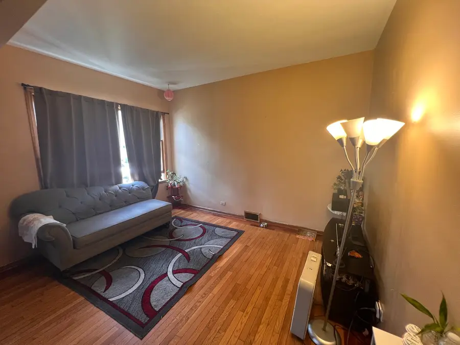 2207 N Lawndale Avenue, Chicago, IL 60647 - #3