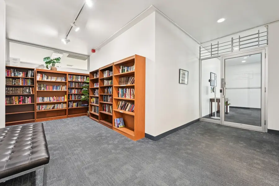 4800 S Chicago Beach Drive #1507S, Chicago, IL 60615 - #2