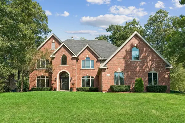 13230 Hidden Valley Drive, Homer Glen, IL 60491