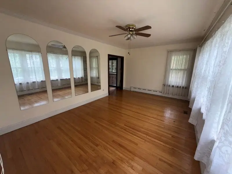 10753 S Hale Avenue, Chicago, IL 60643 - #2