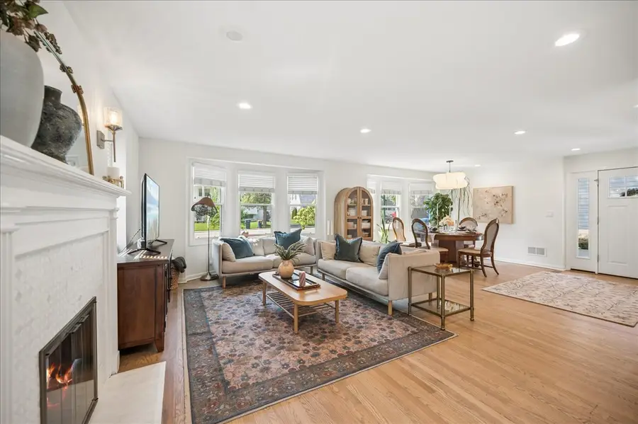 1105 Blackthorn Lane, Northbrook, IL 60062 - #3